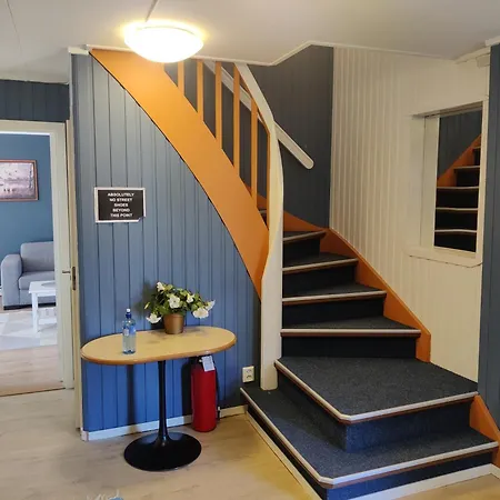 Feelhome 4 Bedrooms Apartment Polarvegen Tromso Room photo