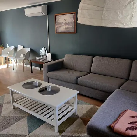 Feelhome 4 Bedrooms Apartment Polarvegen Tromso Room photo