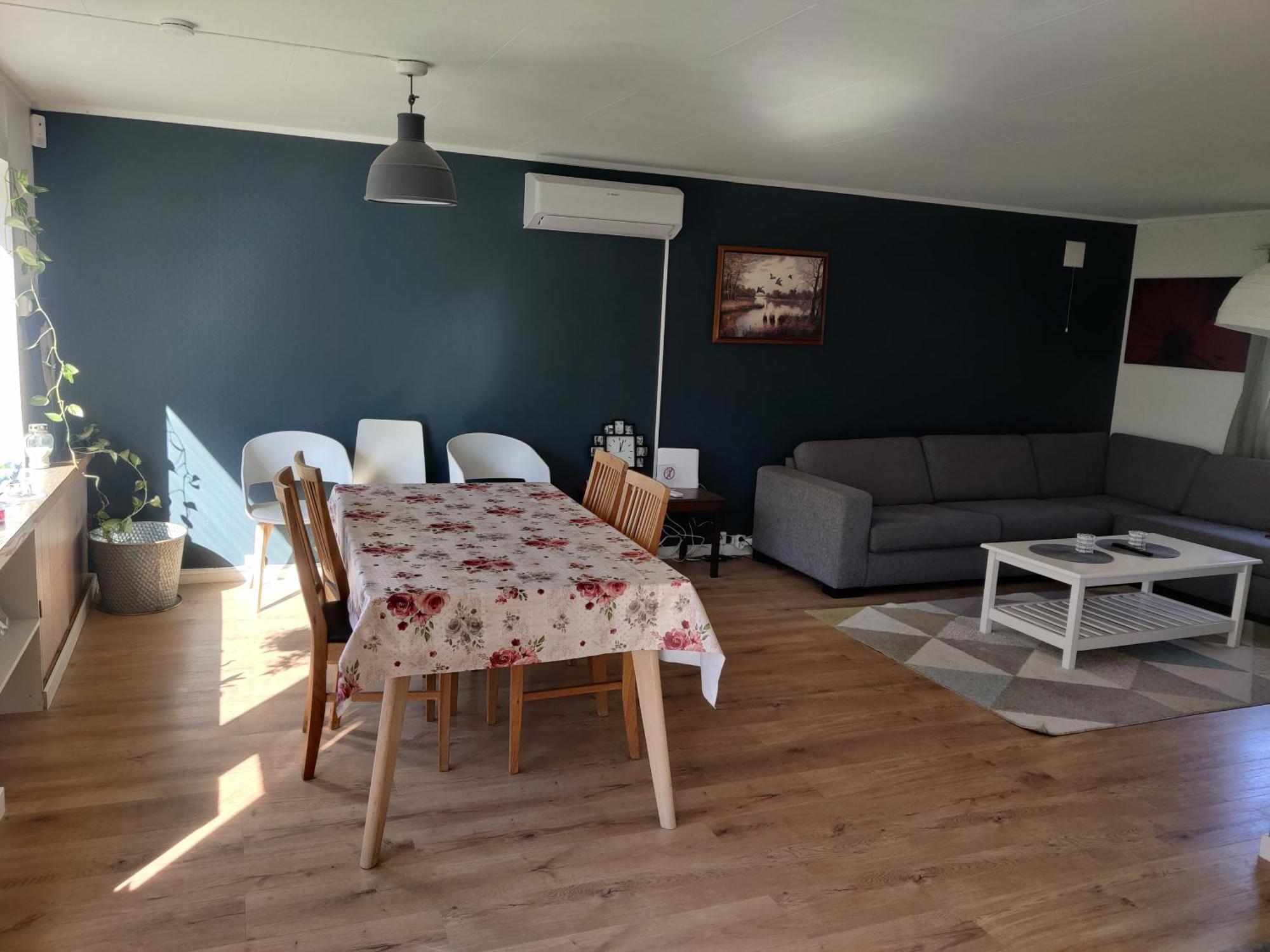 Feelhome 4 Bedrooms Polarvegen Lägenhet *