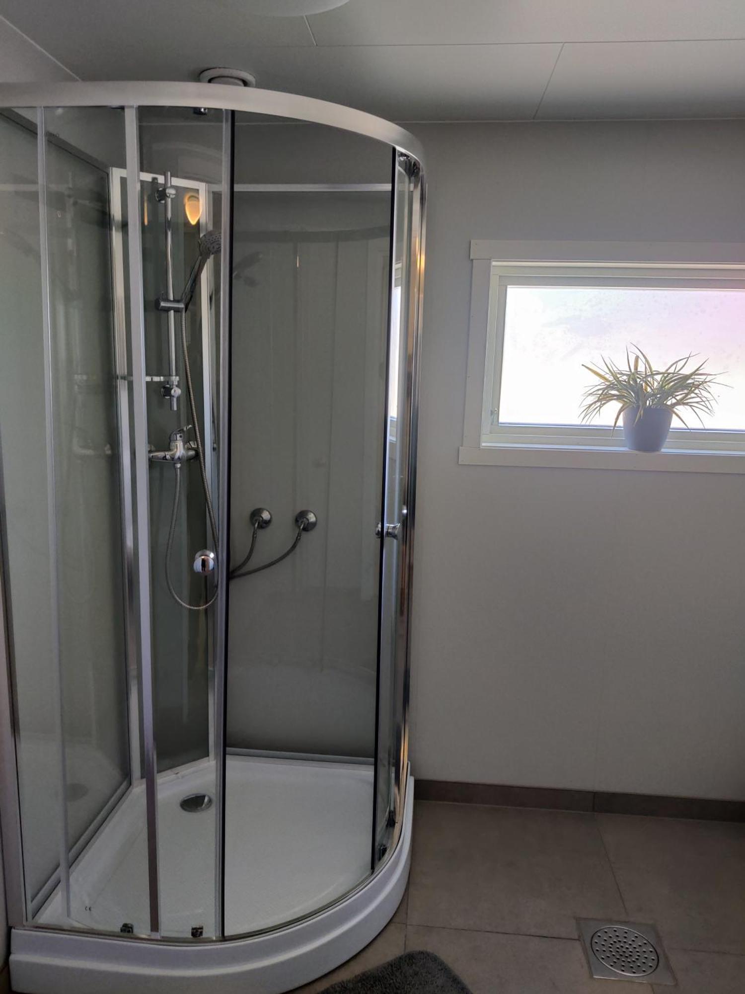 Feelhome 4 Bedrooms Polarvegen *