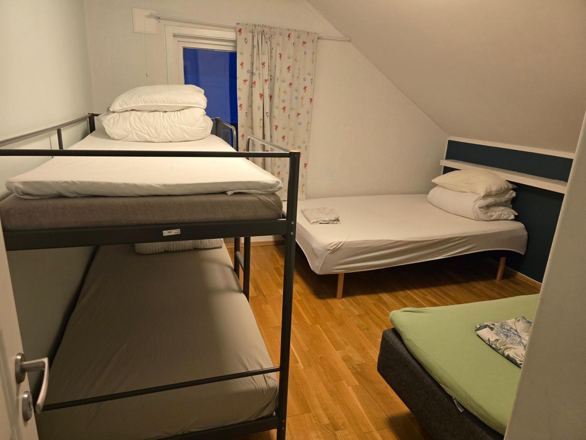 Feelhome 4 Bedrooms Polarvegen Tromsø